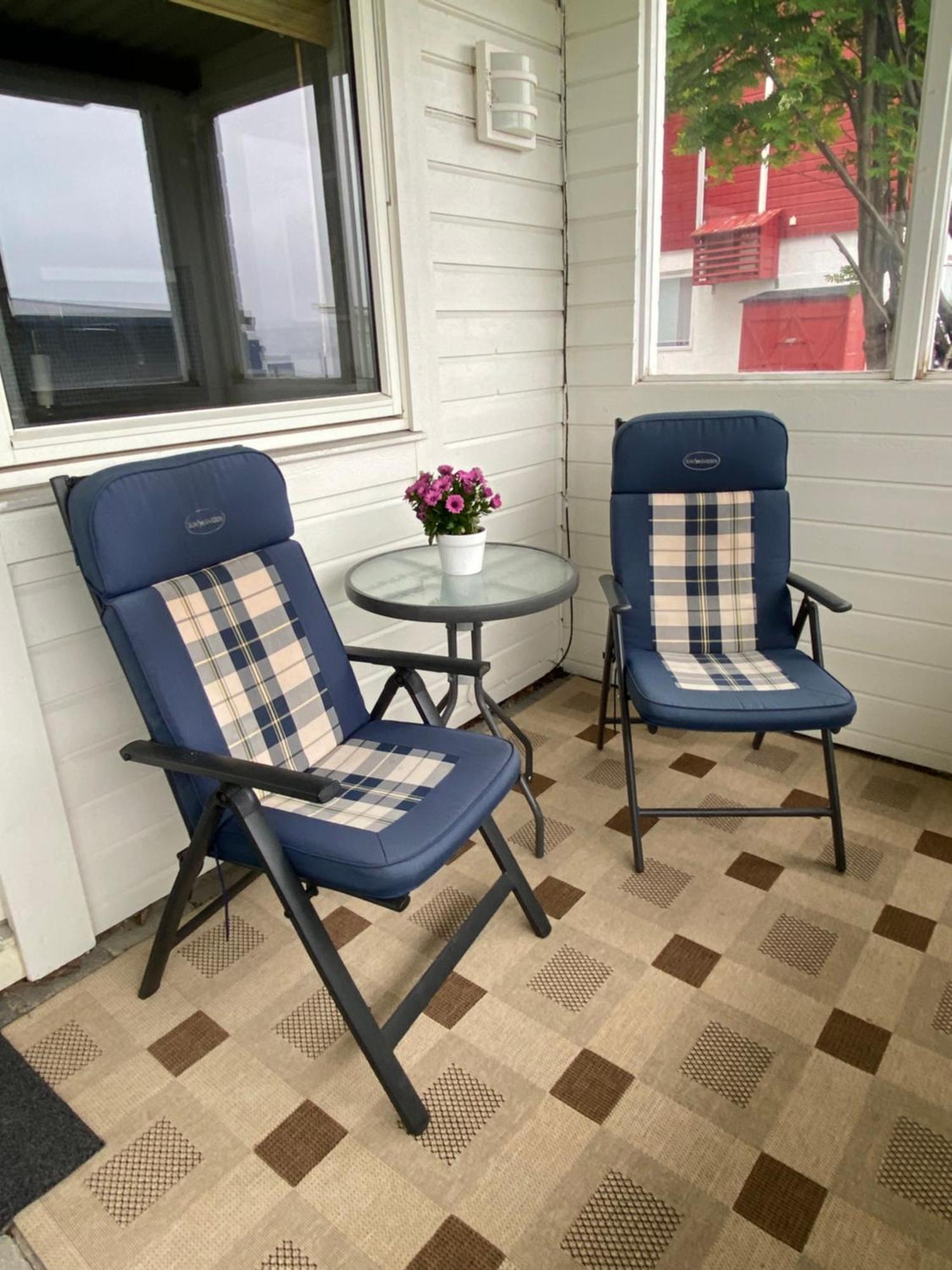 Polar Cozy Apartment - With View And Free Parking トロムソ エクステリア 写真